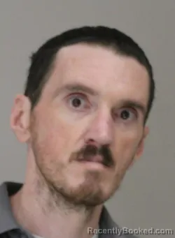 Mugshot of BILLY VAUGHAN