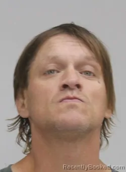 Mugshot of BRANDON GLOVER booked in Dallas County, Texas on April 6, 2026