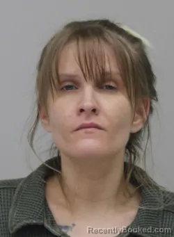 Mugshot of LAUREN EDWARDS booked in Dallas County, Texas on April 16, 2026