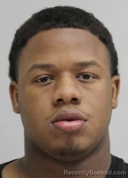 Mugshot of QUAMARION THOMAS booked in Dallas County, Texas on April 17, 2026