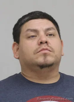 Mugshot of WILBUR UMANA booked in Dallas County, Texas on April 17, 2026