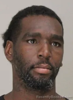 Mugshot of EMOND MITCHELL booked in Dallas County, Texas on April 19, 2026