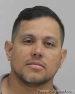 Mugshot of ANDERSON OVIEDO booked in Dallas County, Texas on May 26, 2026