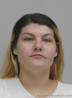 Mugshot of SHIANNE PEARCE booked in Dallas County, Texas on June 5, 2026