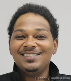 Mugshot of Deontre Viverette booked in Dallas County, Texas on September 4, 2026