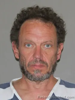 Mugshot of Matthew R Hartwell