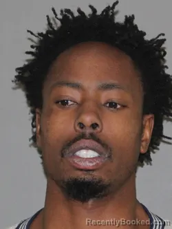 Mugshot of Devonta L Robinson