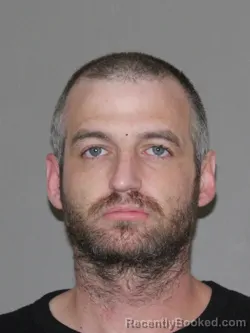 Mugshot of Travis R Smith