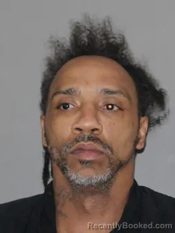 Mugshot of Ikey L Washington