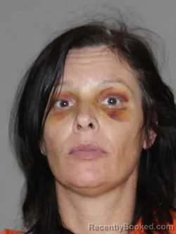 Mugshot of Stephanie L Smith