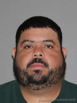 Mugshot of Jorge L Hernandez Mendoza booked in Denton County, Texas on September 19, 2026