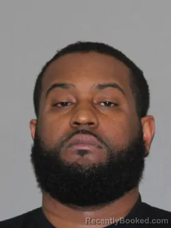 Mugshot of Darnell E Adams