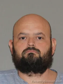 Mugshot of Mauricio Almaraz Esparza