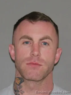 Mugshot of Dusitn Fox