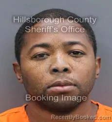 Mugshot of DEANDRE RIVIERA LOPEZ