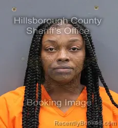 Mugshot of ANGELECA QWINNTERRA WASHINGTON