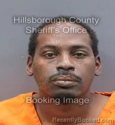 Mugshot of ELAJAWON TARELL SR CREARY