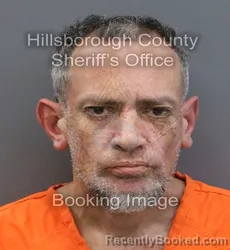 Mugshot of ROBERTO SANTIAGO