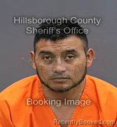 Mugshot of RIGOBERTO PEREZ AGUILAR