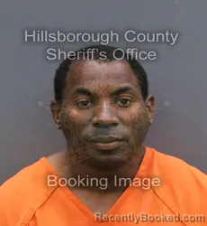 Mugshot of DANTE LAMAR FIELDS