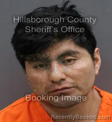 Mugshot of DANIEL SANTIZ GOMEZ
