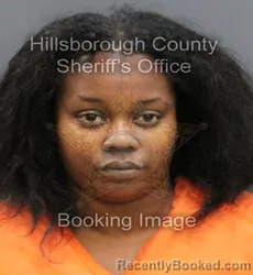 Mugshot of TAVIA LASHAE CARLYLE