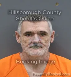 Mugshot of JASON MATTHEW HOLSINGER
