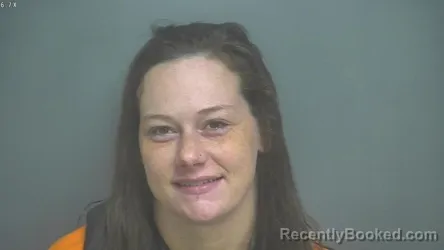 Mugshot of LEAH KATE SMITH