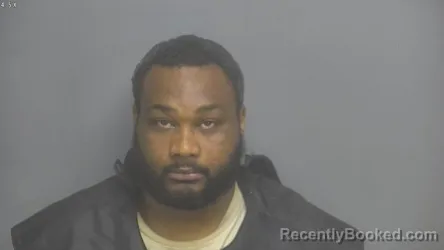 Mugshot of TAVARIS ANTWAIN TUCKER