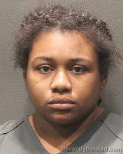 Mugshot of CHAKEITHA SELTZER