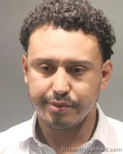 Mugshot of KEVIN GONZALO FLORES ALVARADO