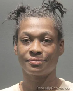 Mugshot of SHENAE GABRIELLE FORD