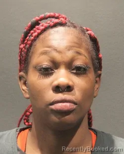 Mugshot of TANESHA DAVIS