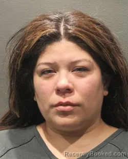 Mugshot of JENNIFER COVARRUBIAS