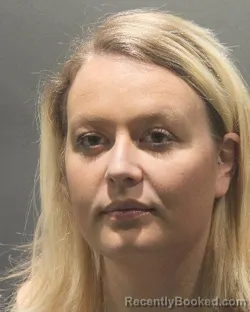 Mugshot of SARA KENDALL ROCHESTER