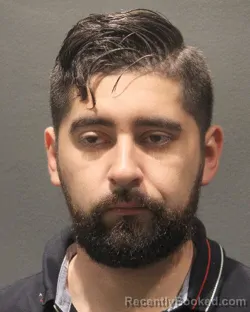 Mugshot of CESAR C FLORES GARCIA