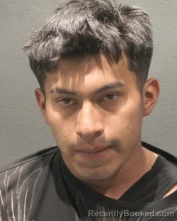 Mugshot of VALMORIS B HERNANDEZ MARTINEZ booked in Arlington County, Virginia on June 5, 2026
