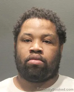Mugshot of SHAMOUNT DAPRIE CAMPBELL booked in Arlington County, Virginia on June 5, 2026