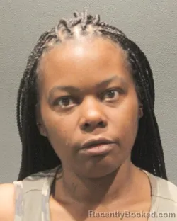 Mugshot of KARENN SABRINA THOMAS booked in Arlington County, Virginia on July 2, 2026