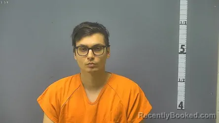 Mugshot of RAVEN ISAHA BELLETZ-BRUNELLE