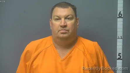 Mugshot of BENJAMIN AARON HUGHES