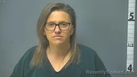 Mugshot of KELLY MARIE MOATS