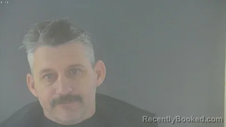 Mugshot of ANDREW ELZA AKERS