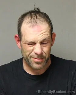 Mugshot of TRENT WILLIAM VIAR