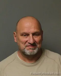 Mugshot of DAVID EUGENE HIXON