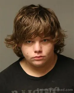 Mugshot of GARRETT WAYNE ADAMS