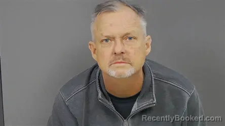 Mugshot of Matthew Randall Wray