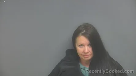 Mugshot of LISA RENEE GUILL