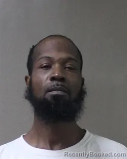 Mugshot of DYSHUN LEGETTE