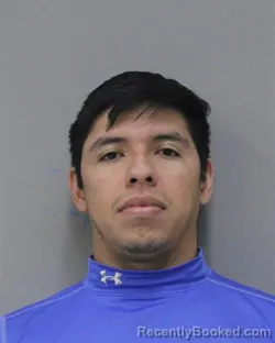 Mugshot of JONNY VERA ALARCON